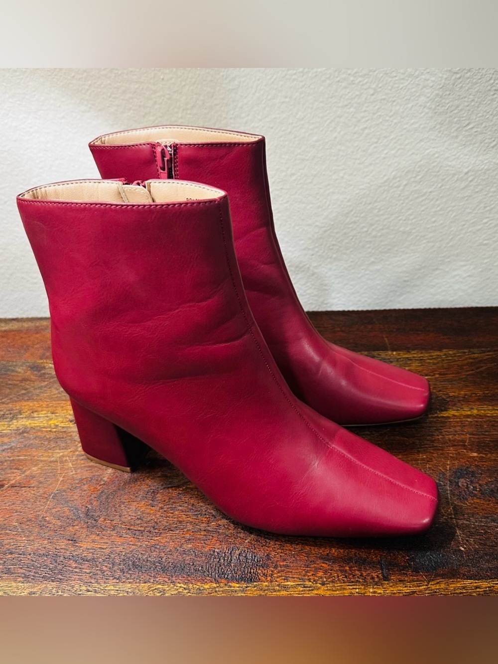 Journee Collection Women’s Red Leather Ankle Boots size 9